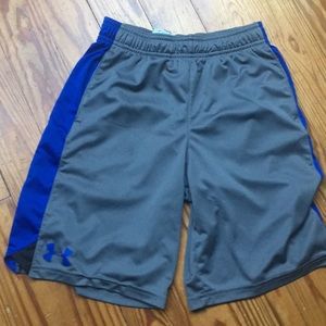 Youth medium Under Armour shorts